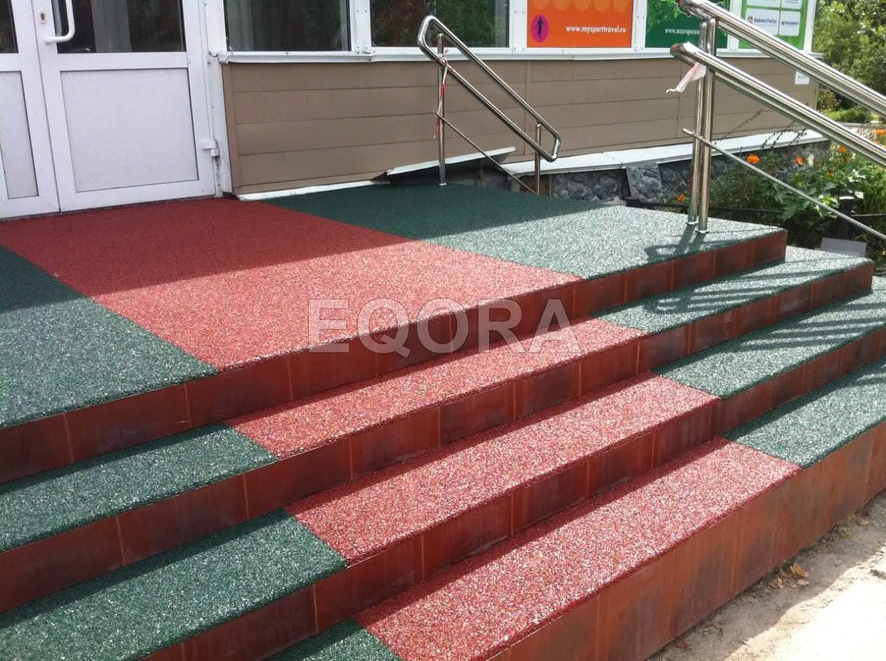 Резиновое покрытие на травмоопасные участки из резиновой крошки в Увельском
